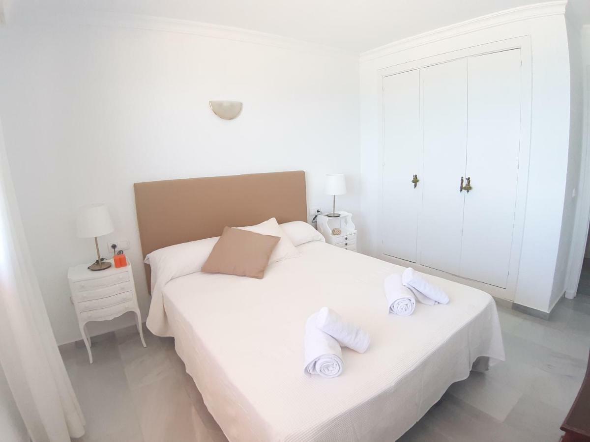 Spacious beach flat in Fuengirola - Los Boliches Exterior foto